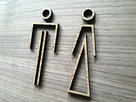 Unikke og Moderne Toiletskilt i træ - Mand og Dame piktogrammer - WC skilt