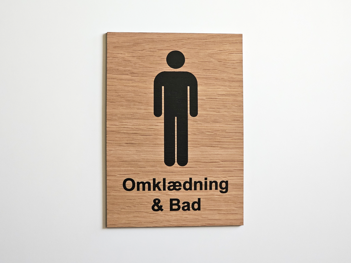 Omklædning & Bad skilt i egetræ | Herrer