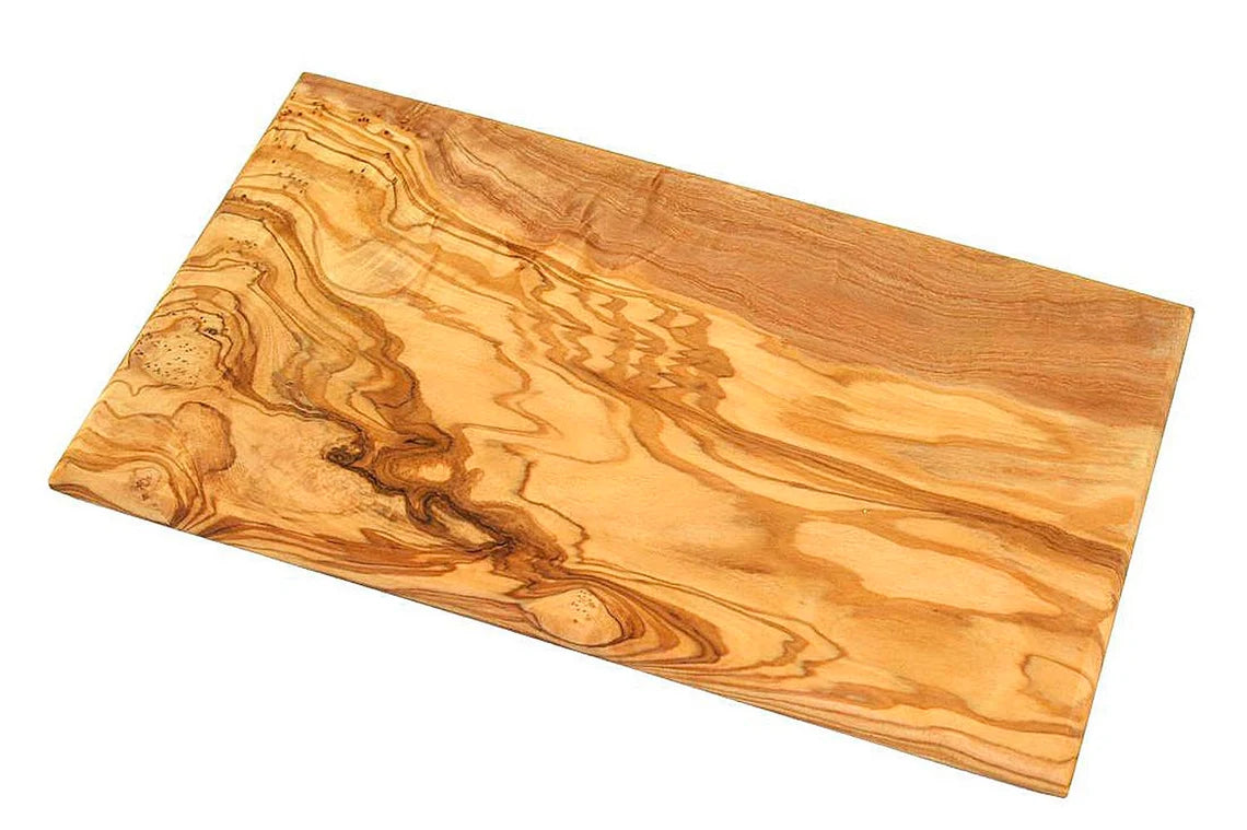 Serveringsbræt til morgenmad eller snack i oliventræ - med affasede kanter