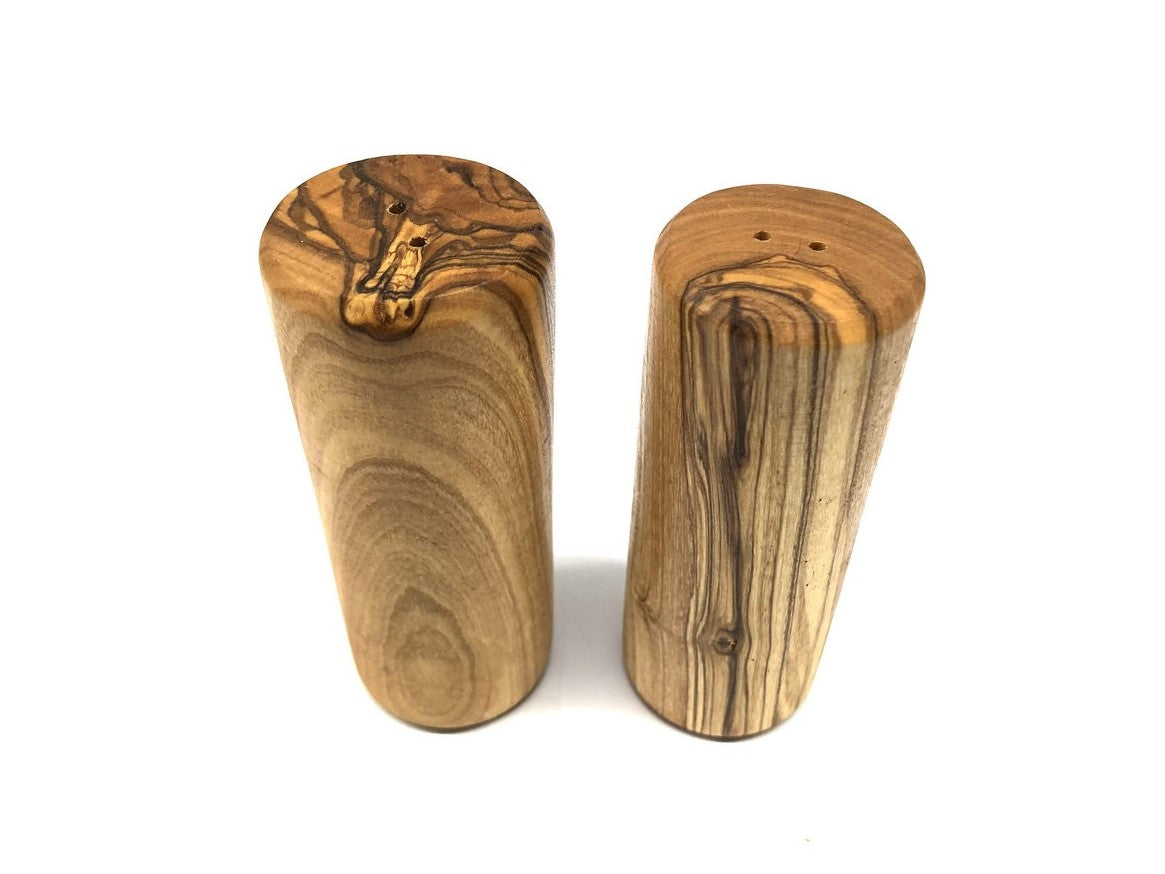 Sæt af 2 Salt- og Peberbøsser i Oliventræ – Tårnform
