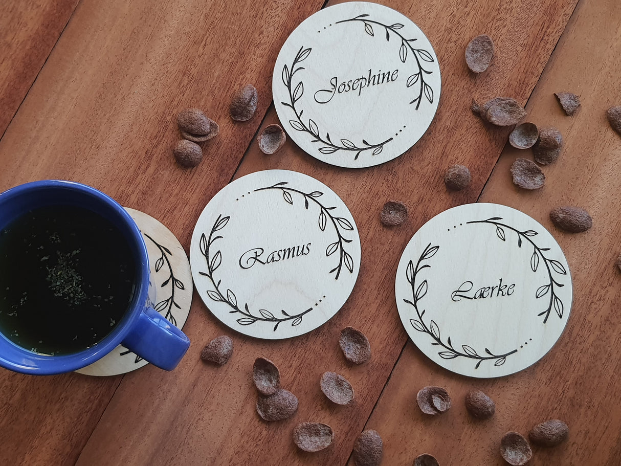 Bordskåner i træ med personlig gravering - ølbrikker - Coasters