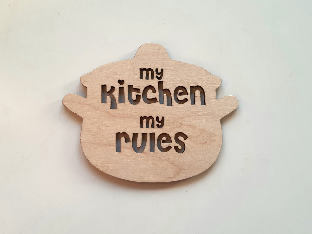 Vægdekoration til køkkenet i træ - My kitchen my rules