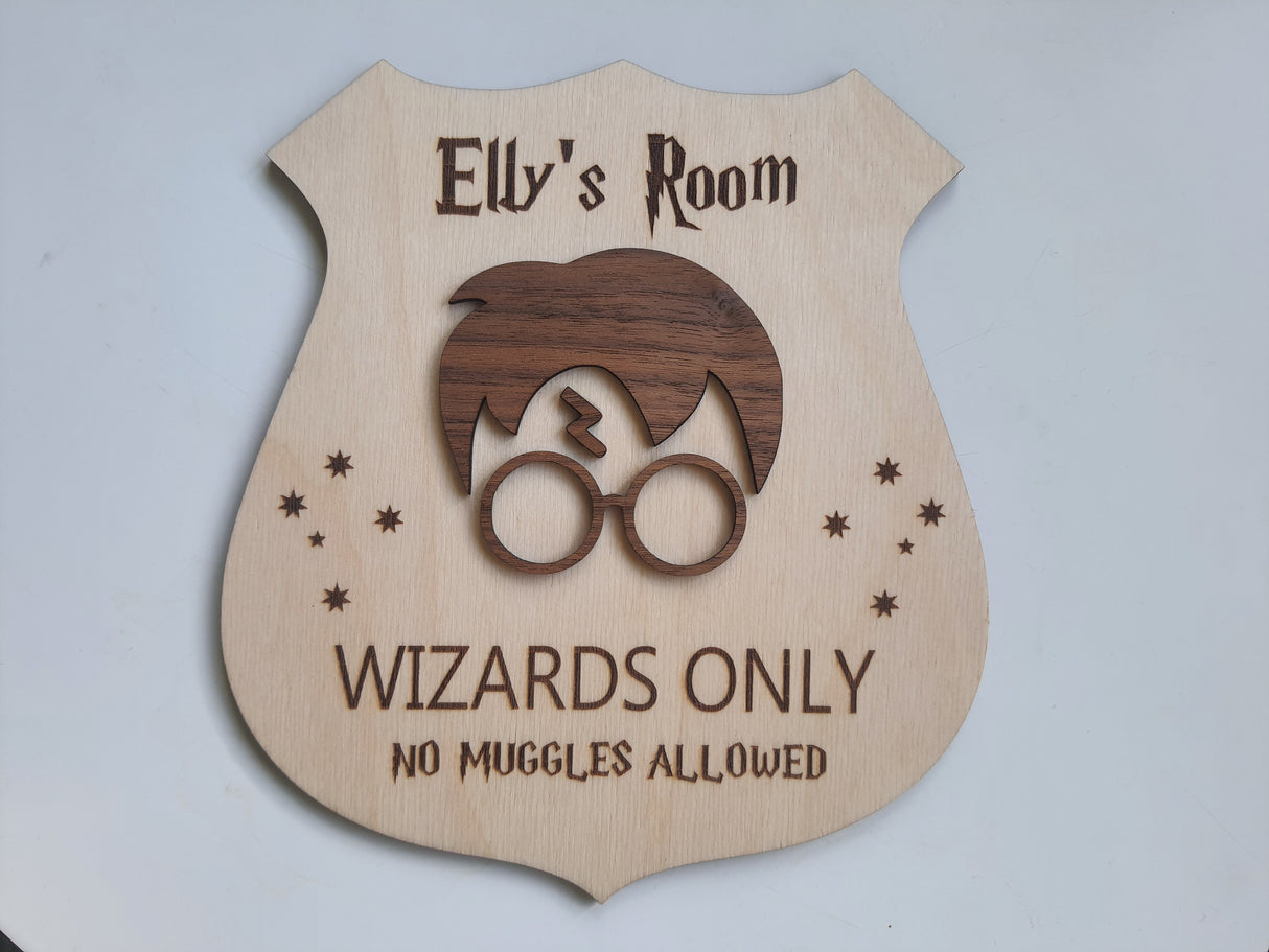 Harry potter - personlig träskylt - Inga mugglare tillåtna