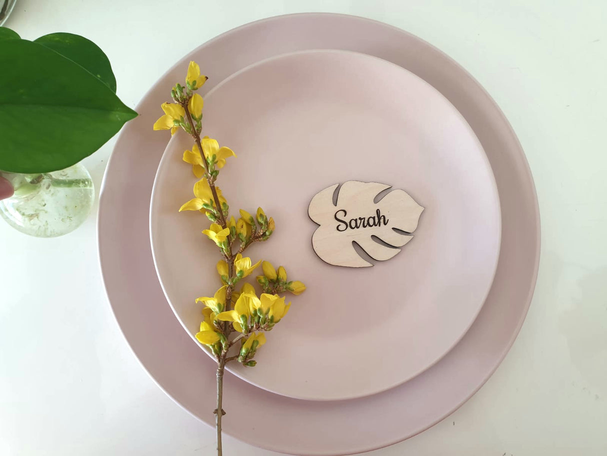 Monstera blad - Bordkort i træ