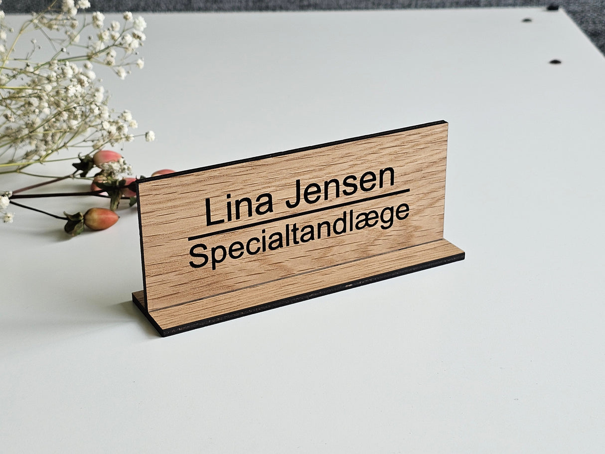 Navneskilt til bord - Design B