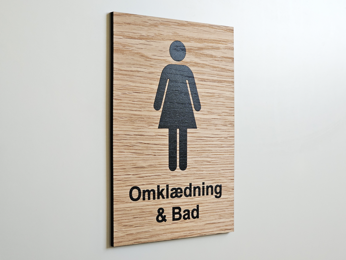 Omklædning & Bad skilt i egetræ | Damer