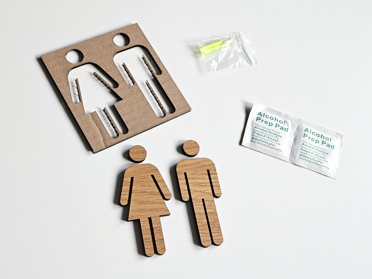 Toilet Skilt i Eg – Dame & Herre Piktogram (Separat Hoved)