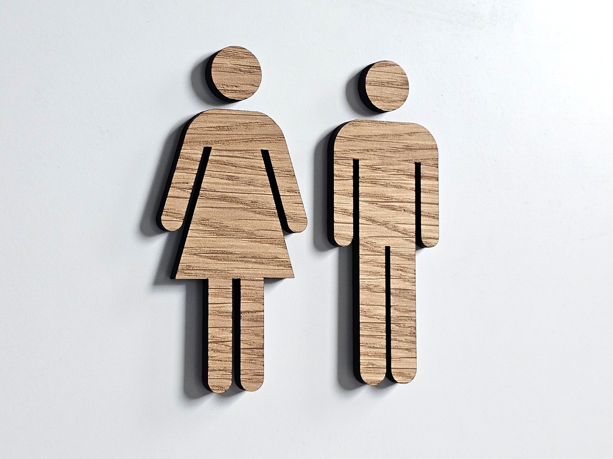 Toilet Skilt i Eg – Dame & Herre Piktogram (Separat Hoved)
